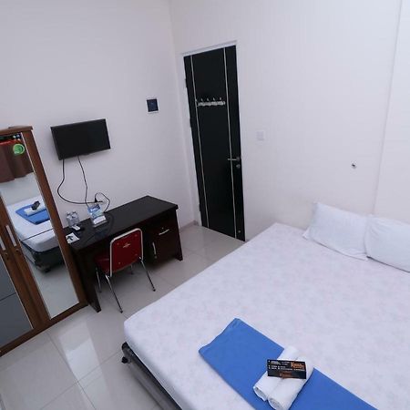 雅加达 Kamar Keluarga Tanah Abang酒店 外观 照片