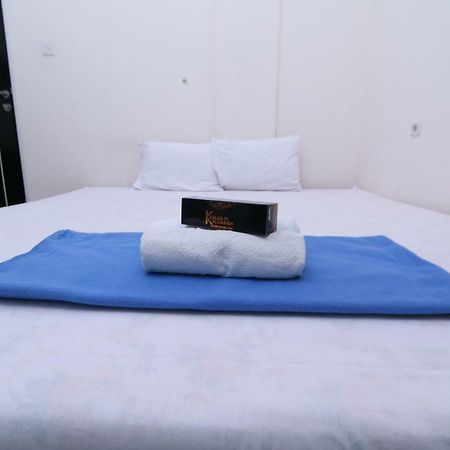 雅加达 Kamar Keluarga Tanah Abang酒店 外观 照片