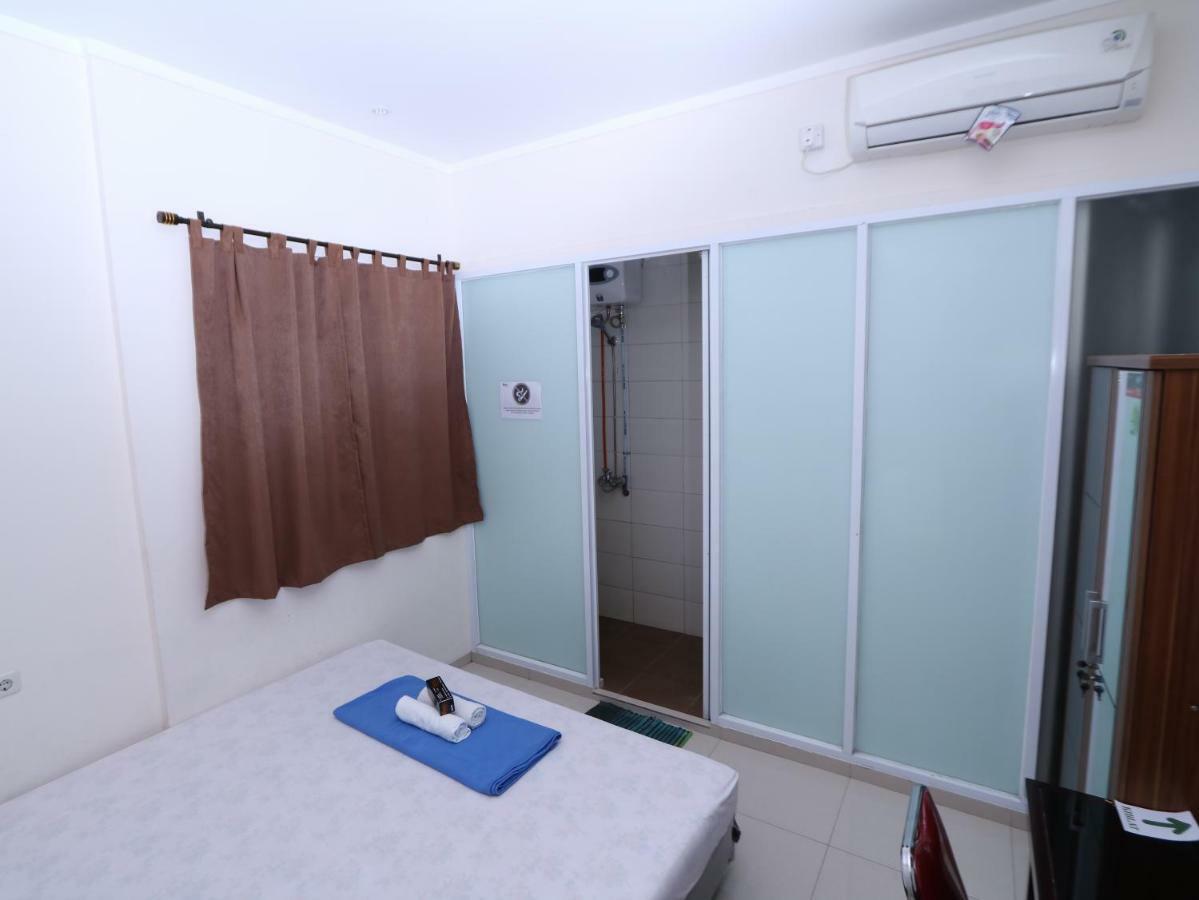 雅加达 Kamar Keluarga Tanah Abang酒店 外观 照片