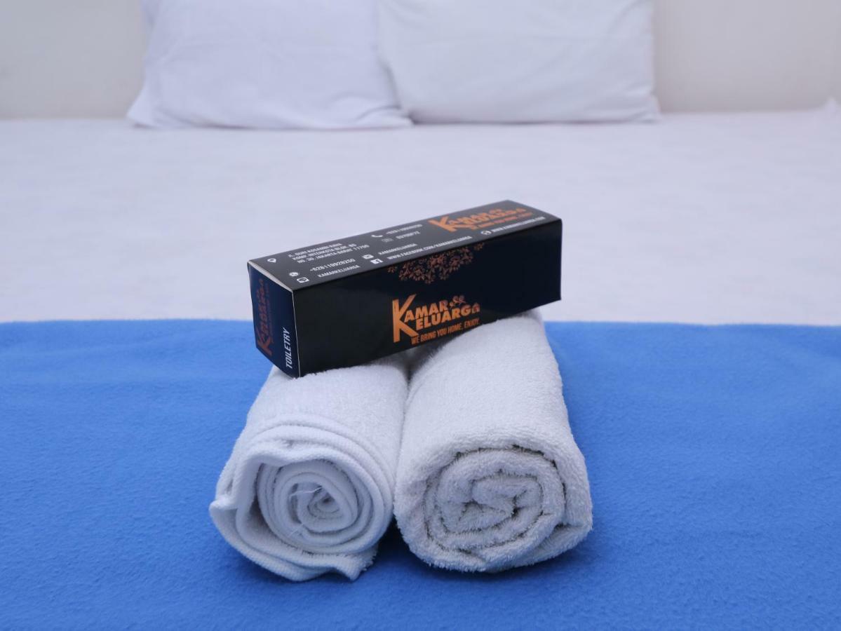 雅加达 Kamar Keluarga Tanah Abang酒店 外观 照片